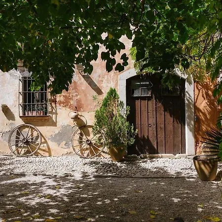 Catalina Aka Almanita Villa *